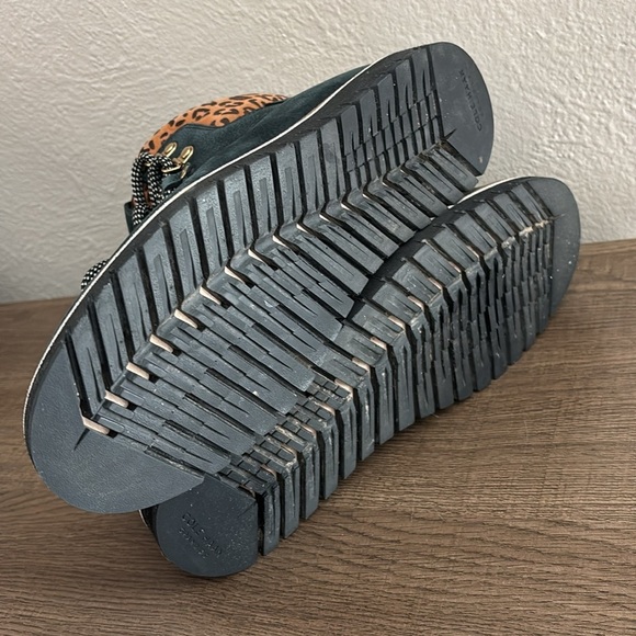 Cole Haan Women's Zerogrand Explorer Hiking Boot Waterproof Black Leopard SZ 7B - Picture 6 of 9